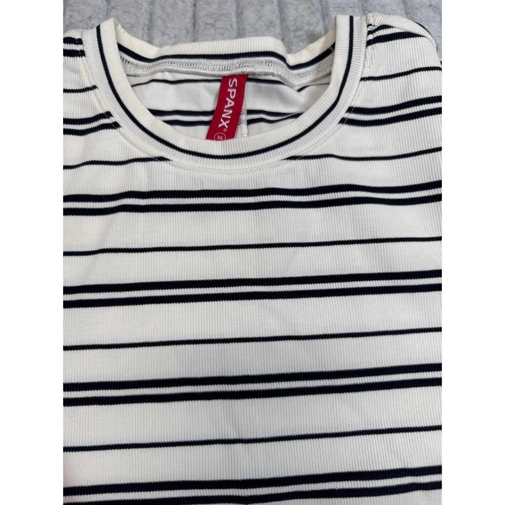 Spanx Womens XS Ribbed Knit Short Sleeve Striped Crew Neck Top Black White